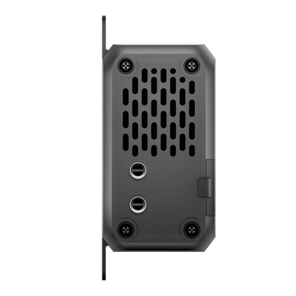 Bluetti Charger 1 + DC Input Cable – 560 W Vehicle & Solar DC Charger